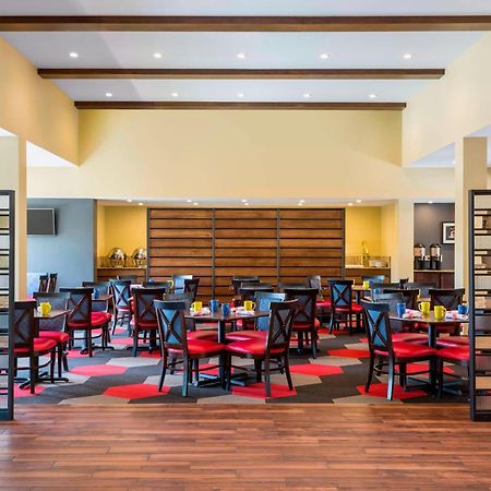 Four Points By Sheraton Buffalo Grove Extérieur photo