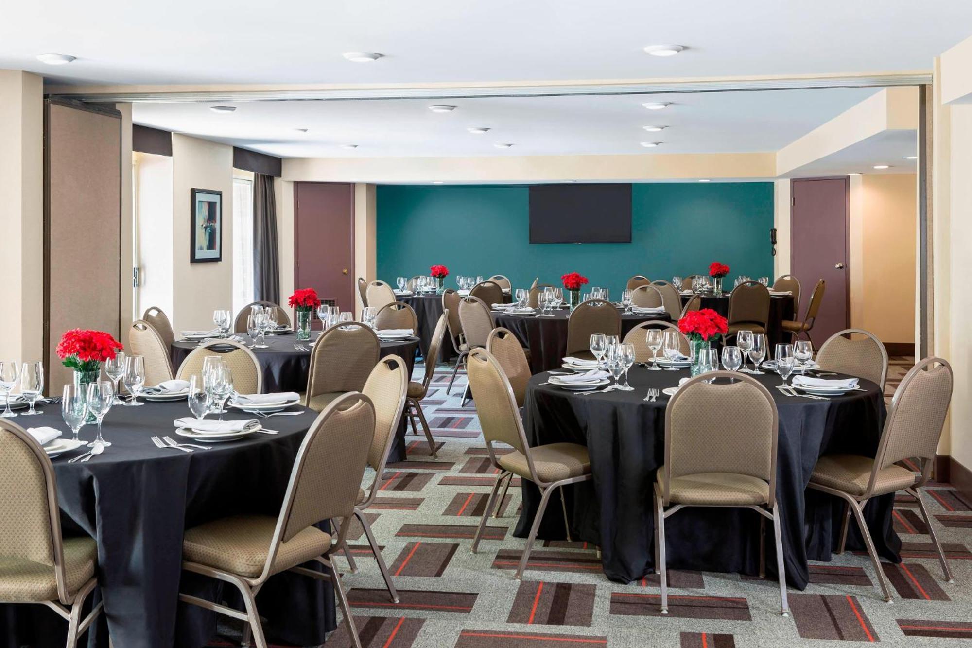 Four Points By Sheraton Buffalo Grove Extérieur photo