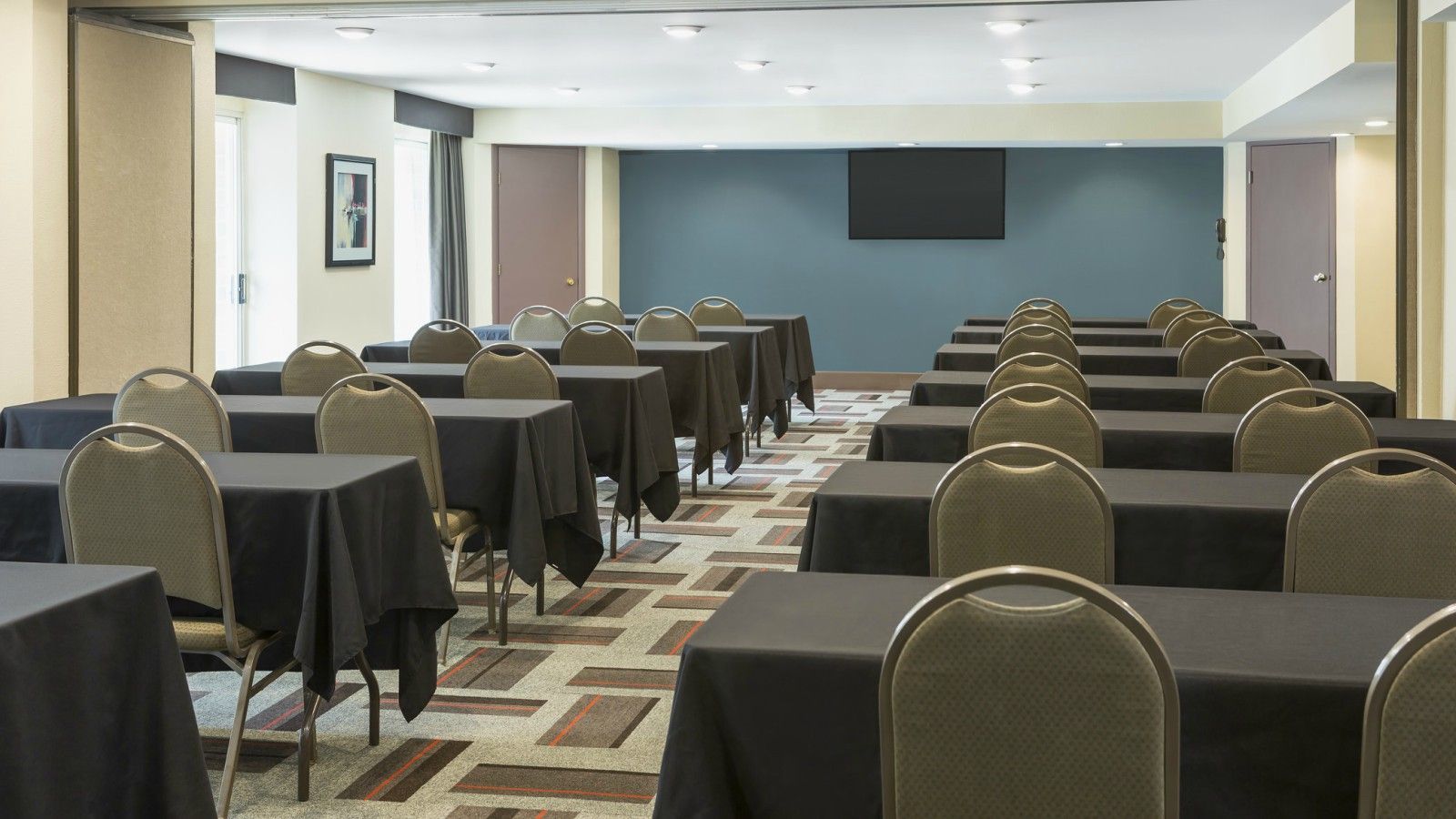 Four Points By Sheraton Buffalo Grove Business photo