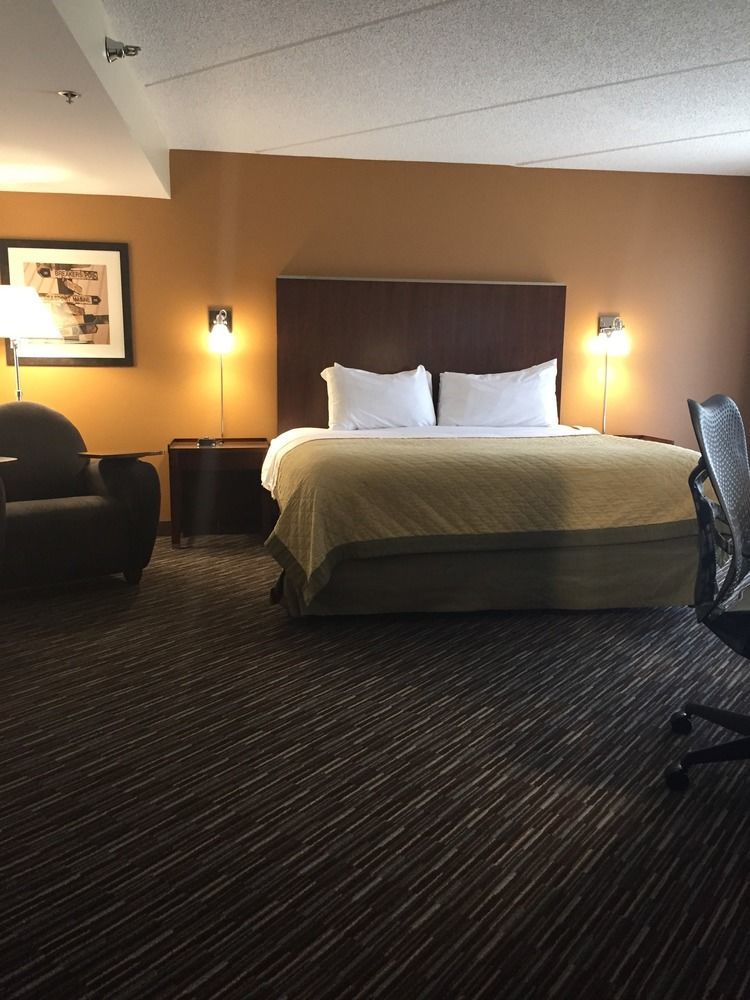 Four Points By Sheraton Buffalo Grove Extérieur photo